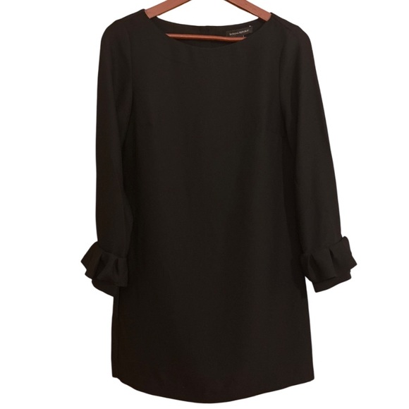 Banana Republic Ruffle-Cuff Button- Back Dress - Size 2P - Picture 4 of 14